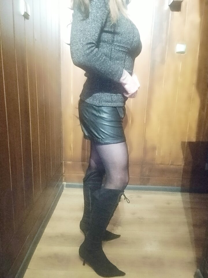 Coś nowego w garderobie, skórzane szorty. Uwielbiam je. - EdytkaCross