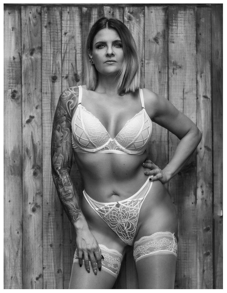 31m.jpg - metalcfcouple