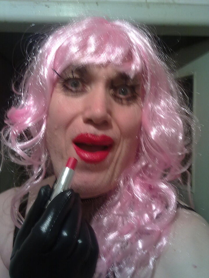 Będę obciągała Kutasa i szminkowała usta💋 - szmineczkatrans