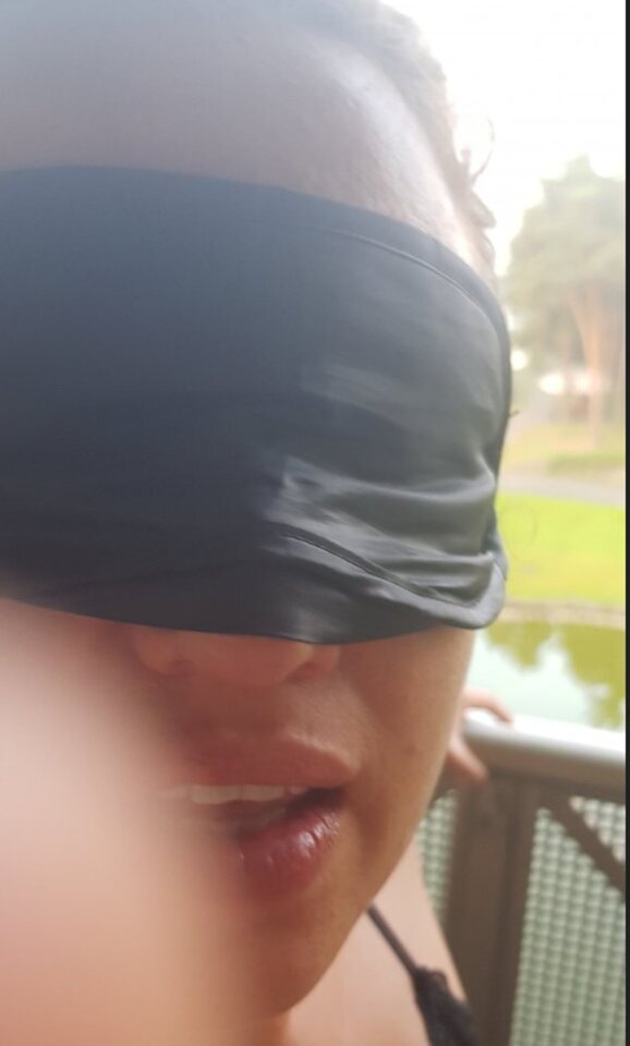 1000000309.jpg - Kissspara