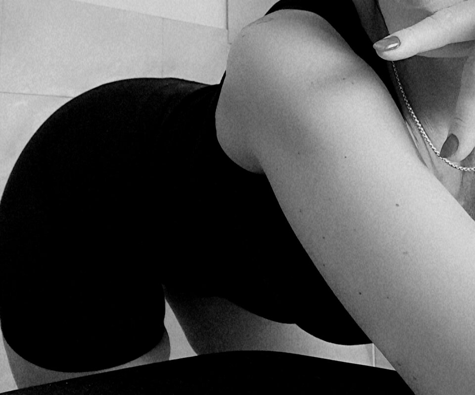 1000017895.jpg - Bella90210