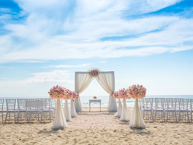 beach-destination-wedding-shutterstock-730503061.jpg - Zboczuszki_Duze