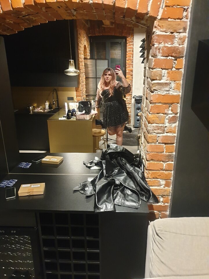 1000004205.jpg - Sunia_trans_Agunia