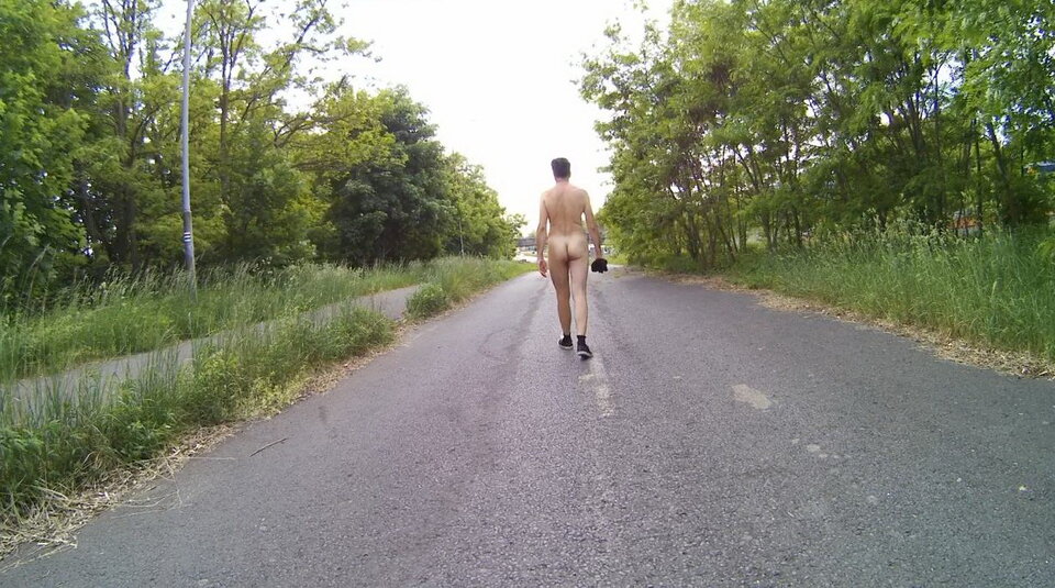 20210607_122731A.mp4_snapshot_00.12_[2021.06.11_14.33.50].jpg - Krzysztof_cfnm