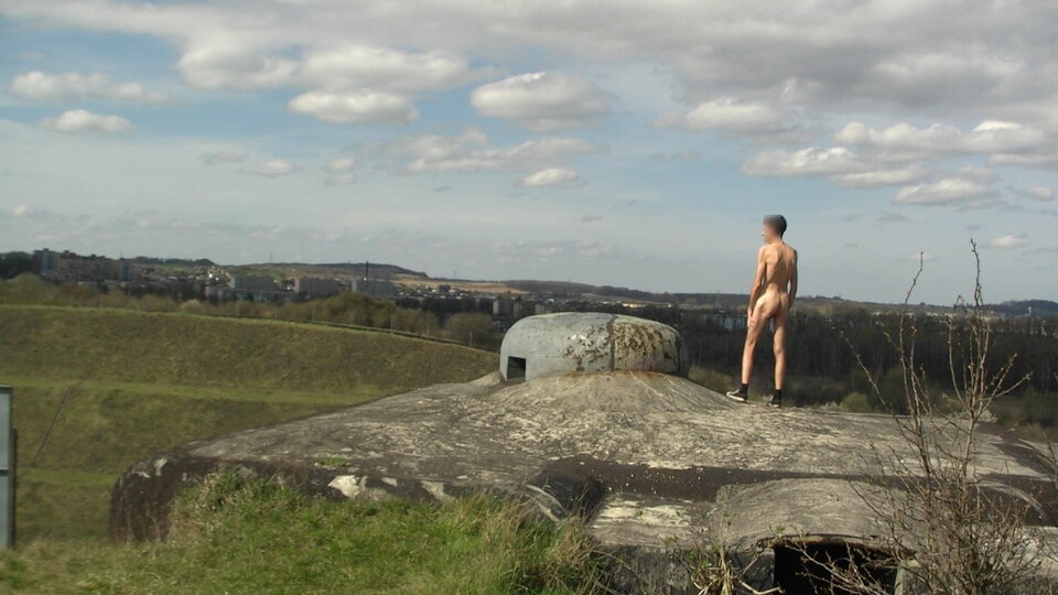 MOV007.avi_snapshot_00.15.627.jpg - Krzysztof_cfnm