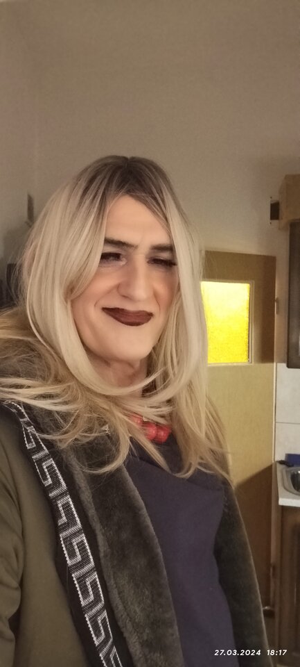 IMG_20240327_181626_TIMEBURST5.jpg - Daria54