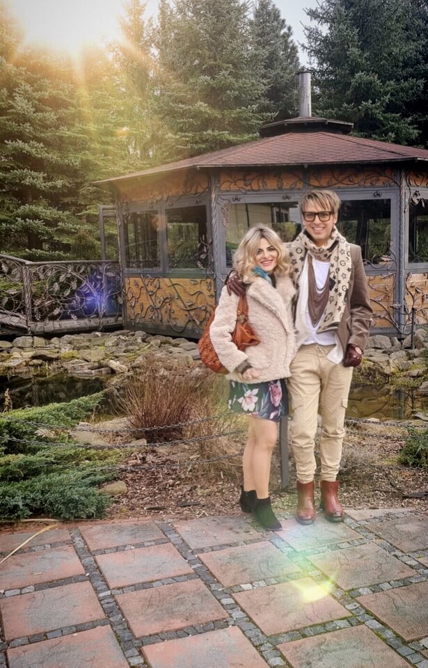 64CE4454-035A-4B5C-95A1-C4FAAAF2451E.jpeg - LadyLaura44