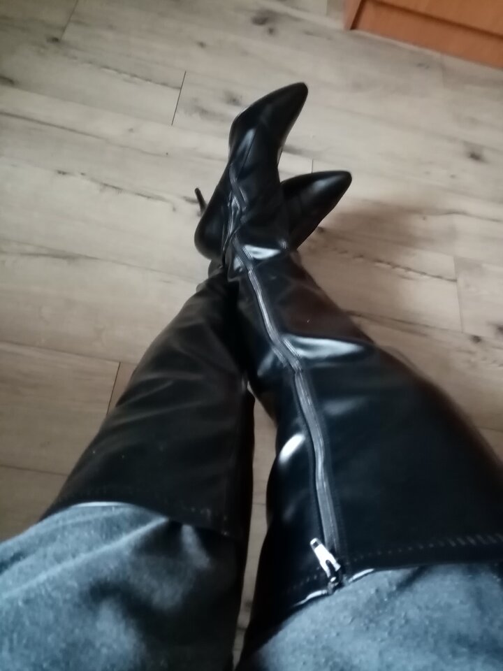 IMG_20240324_093710.jpg - Gloves54