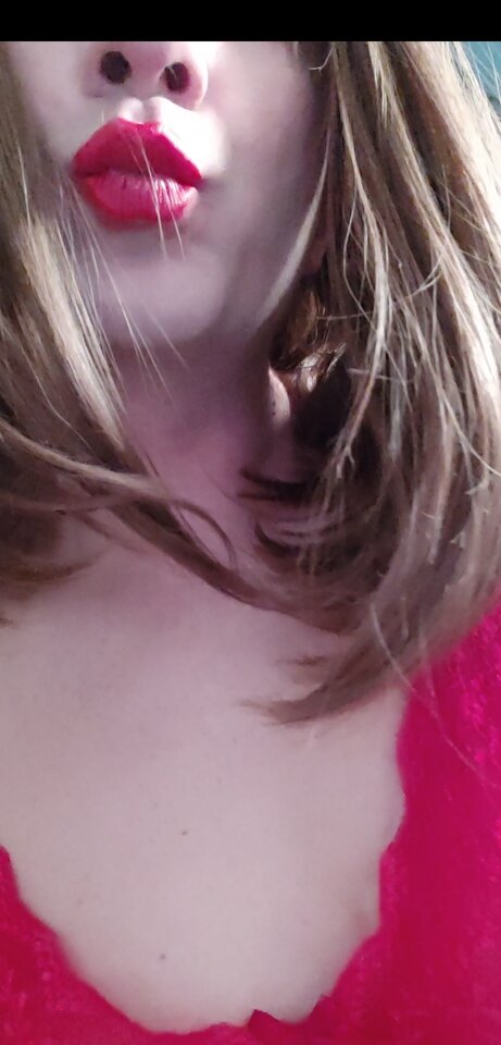 Screenshot_2024-04-01-23-15-05-846_com.miui.videoplayer.jpg - Francescasmile2