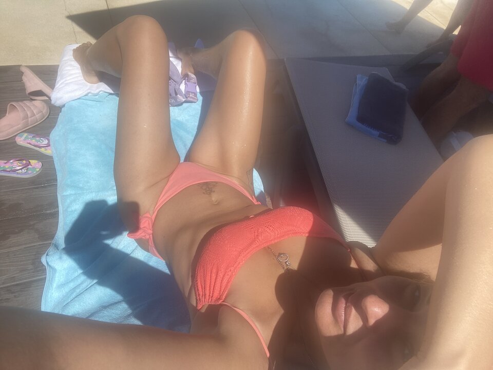 12682044-EF8C-4D25-B84E-AF869F15213B.jpeg - YourBlackAngel