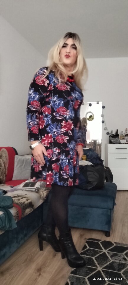 IMG_20240403_131319_TIMEBURST20.jpg - Daria54