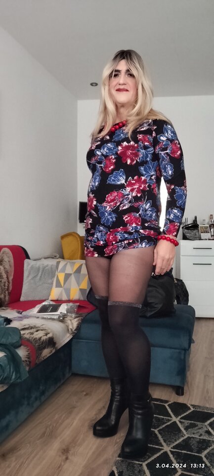 IMG_20240403_131319_TIMEBURST4.jpg - Daria54