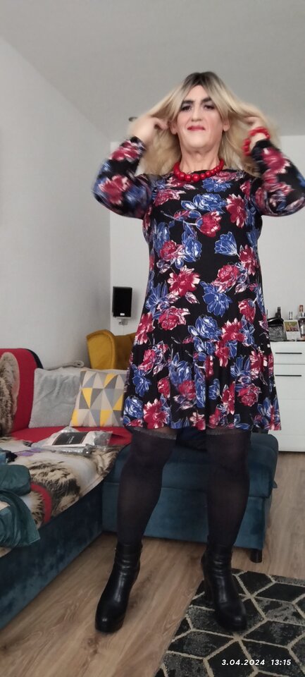 IMG_20240403_131319_TIMEBURST14.jpg - Daria54