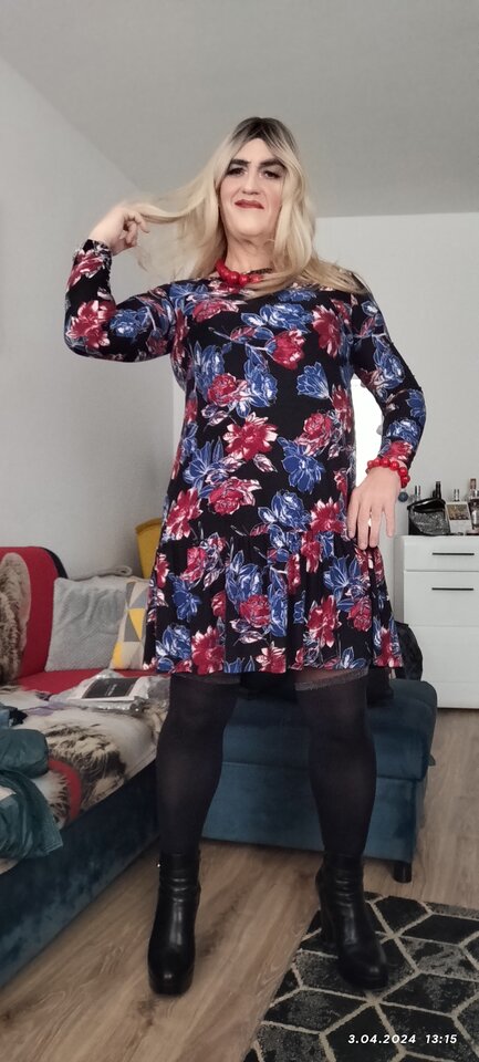 IMG_20240403_131319_TIMEBURST13.jpg - Daria54