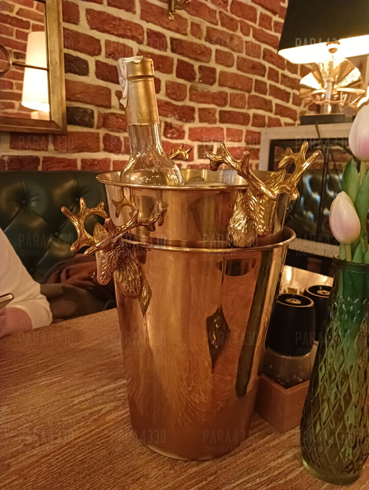 A może tak ................ 😈🍷 - para4330