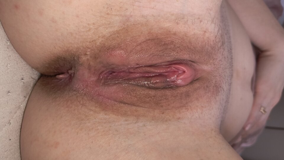 Dobrze wypieszczona o poranku ;) - EroticPleasure