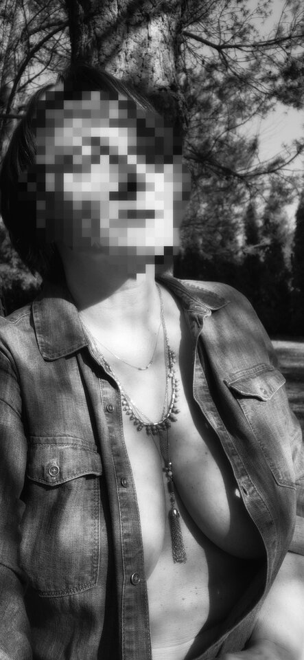 1000009463.jpg - couple7371