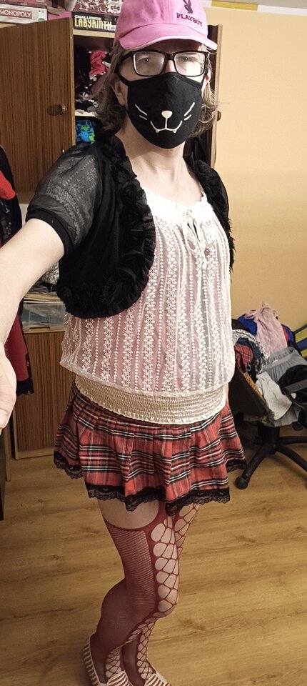 IMG20240412042808.jpg - 19_Niki_79