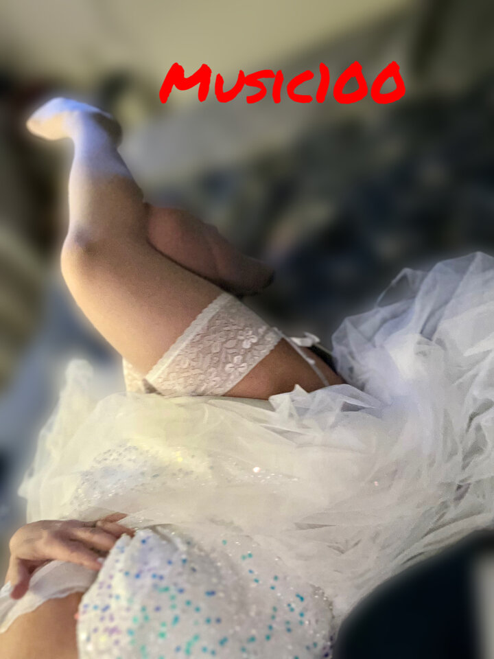 IMG_8301.jpeg - Music100