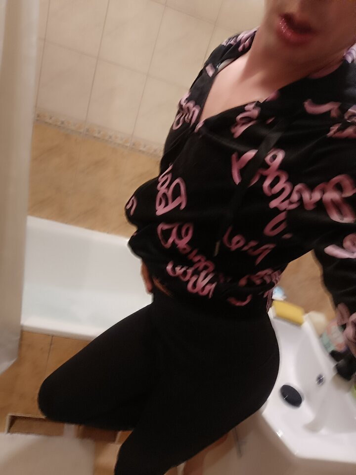 1713047213266725511249630558436.jpg - Bisexi1