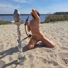 Na plaży naturystycznej.jpg