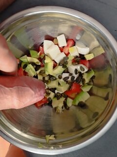 Dodatek do sałatki dla suki