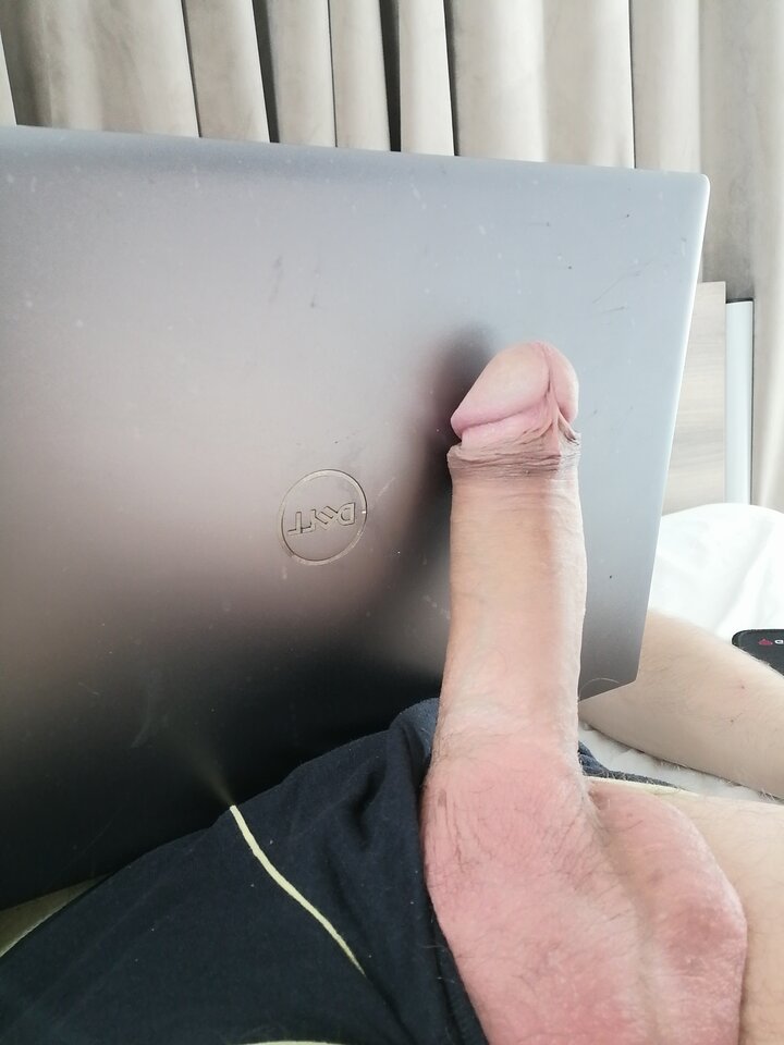 Podpórka laptopa podczas oglądania pornoli4 - kicius23