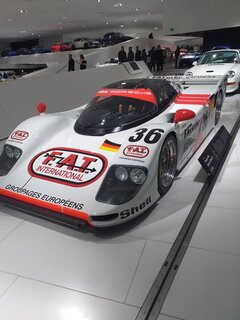 żyj tak, abyś niczego nie żałował...