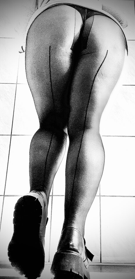 IMG_1712.jpeg - QueenOfSensuality