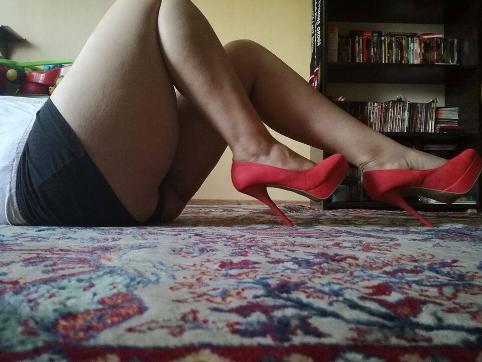 18552883_1681866128785938_933748301_o.jpg - JustPleasure8795