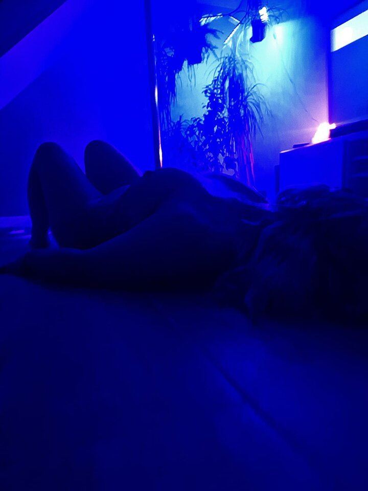 1000038375.jpg - on982ona985