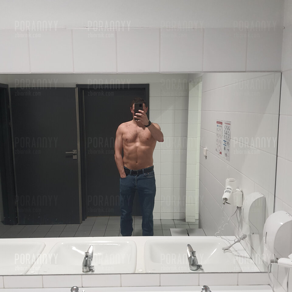 🙂🙂🙂 - PorannyY