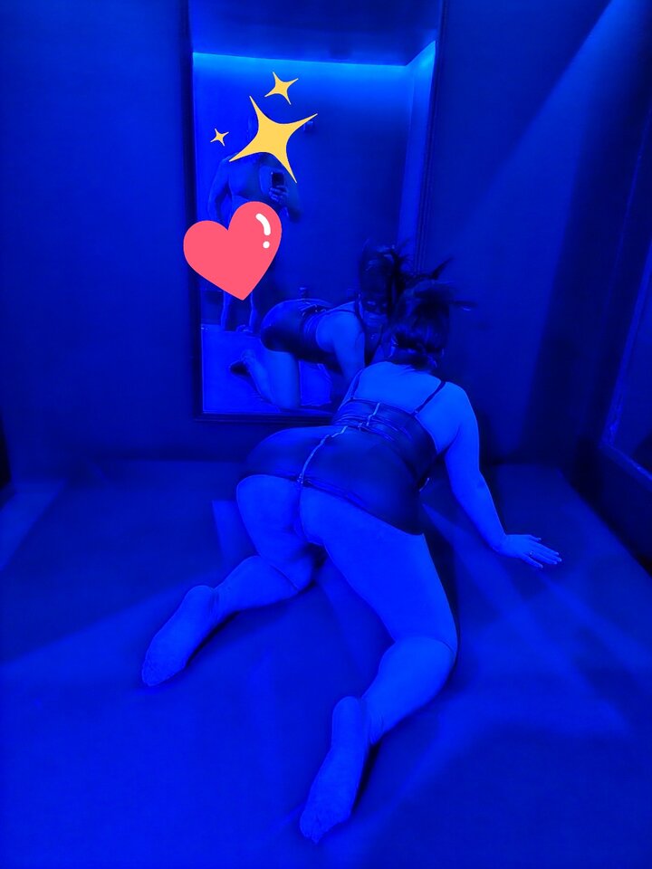 Czeka na ? - leo_goga49