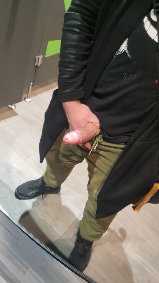 1000034576.jpg - toxict