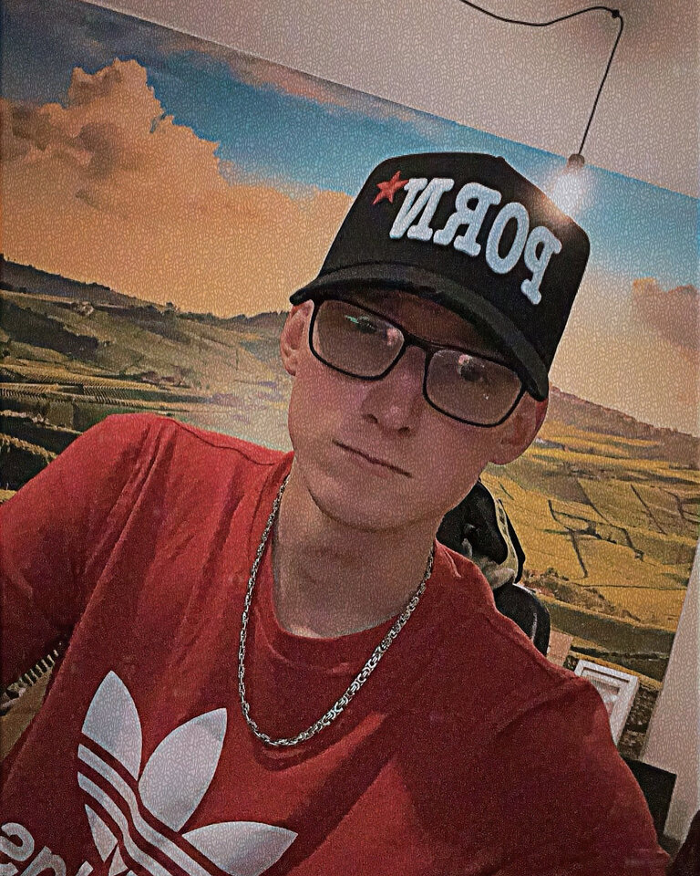 AC6D8882-4ED8-4676-8D0C-376884BB86B5.jpeg - KingBezQueen69