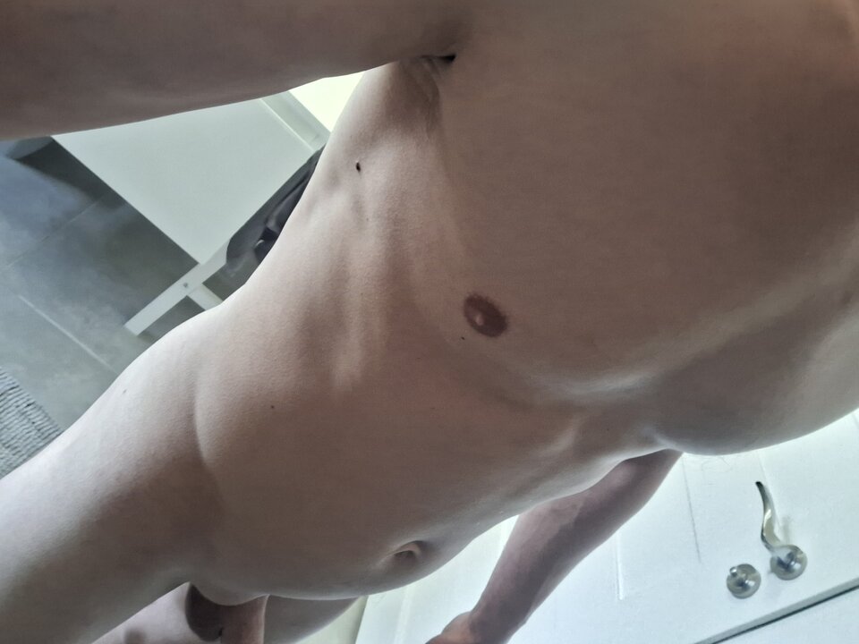 1000002153.jpg - Mike1389