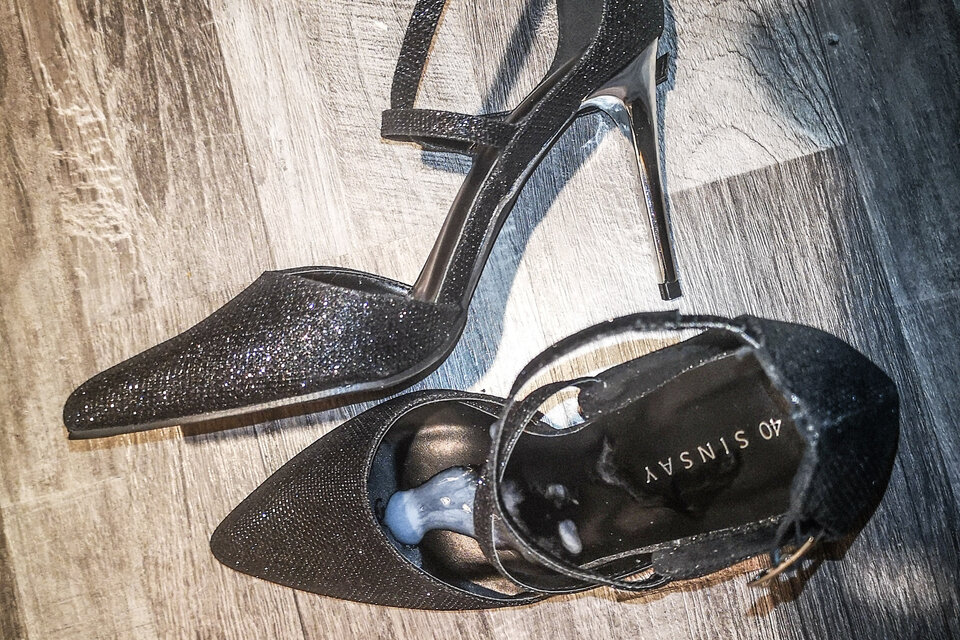 PSX_20240428_073108.jpg - Feetloverpit