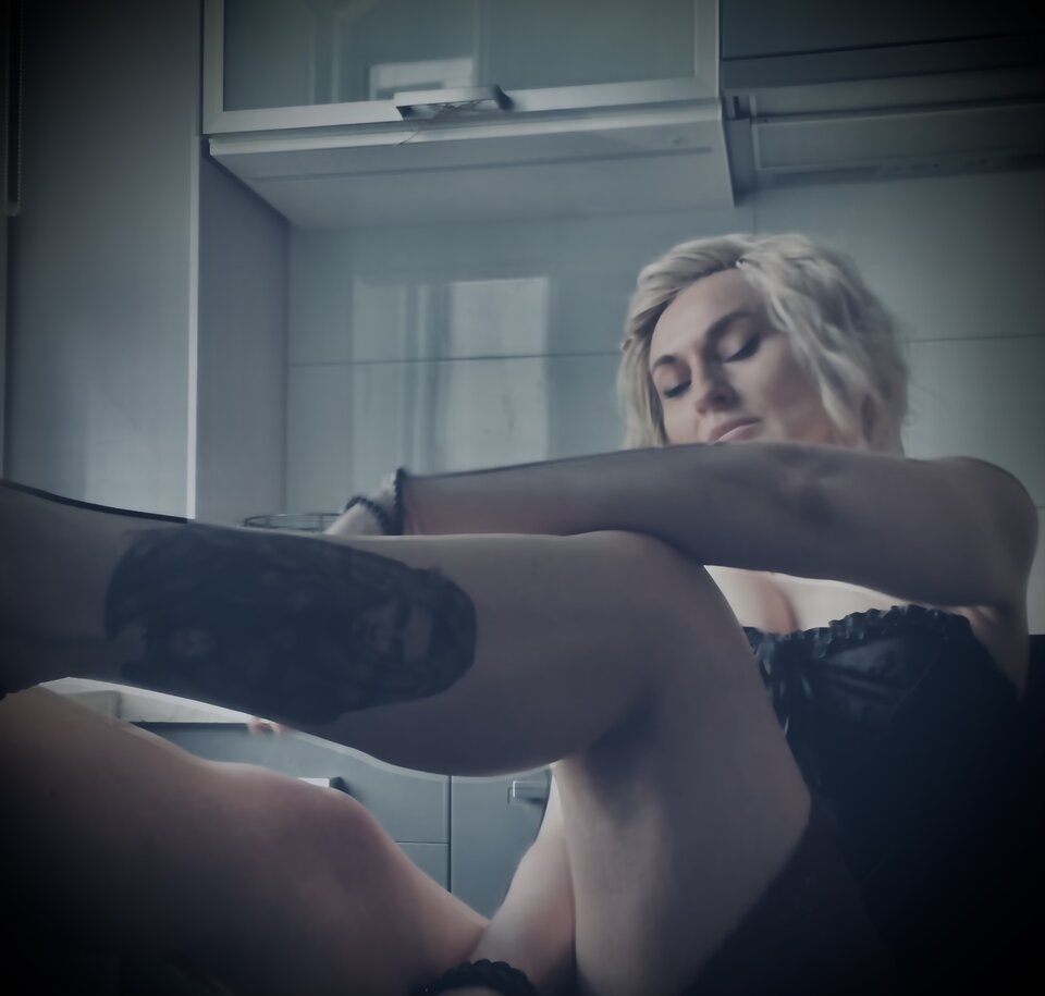 IMG_7560.jpeg - YourBlackAngel