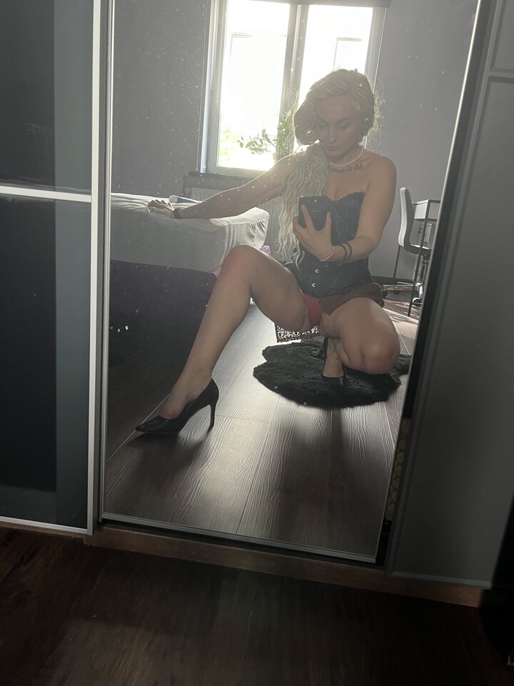 IMG_7500.jpeg - YourBlackAngel