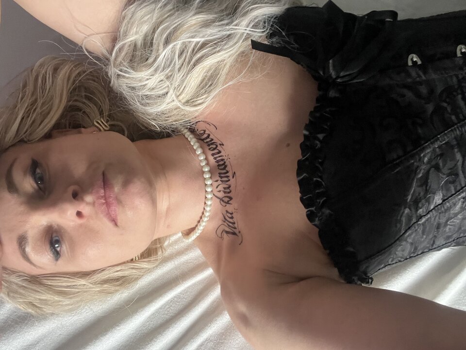 IMG_7509.jpeg - YourBlackAngel