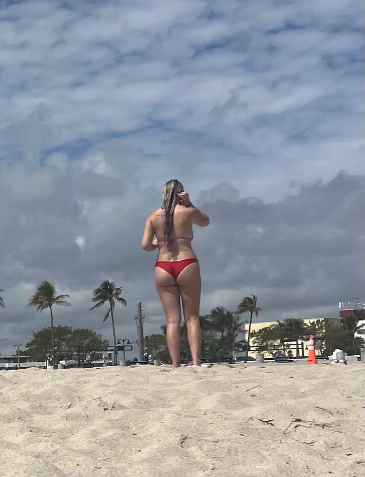 Czerwone stringi - Suirp