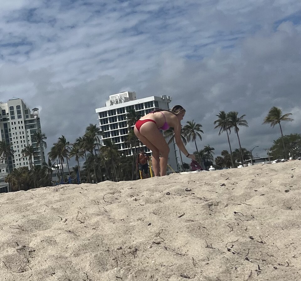 Czerwone stringi - Suirp