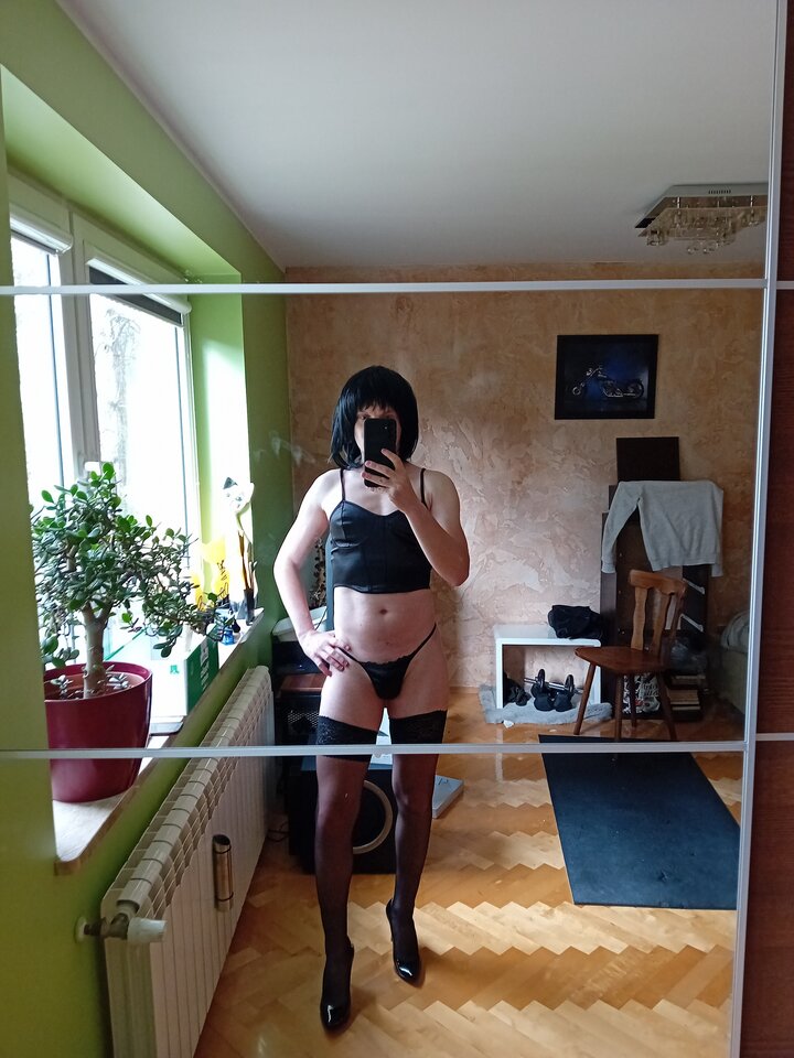 20230330_151102.jpg - sylviacrossdress