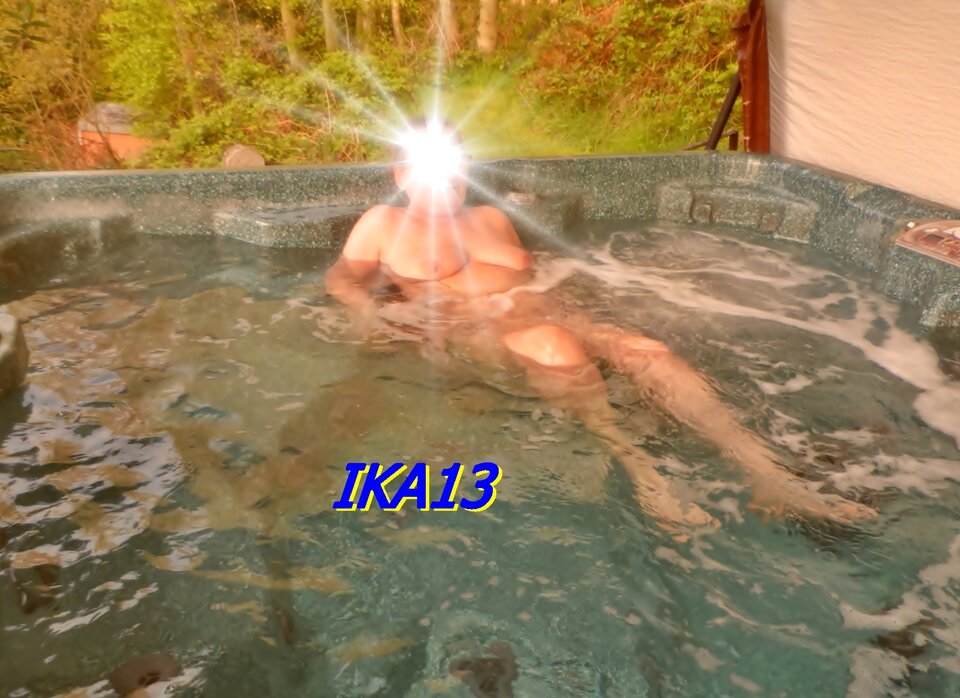 SAM_0013b.JPG - ika13