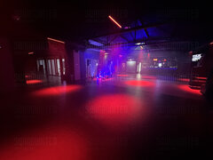 Sala główna Swing United