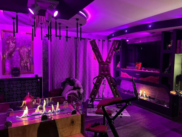 IMG_4014.jpeg - A_moze_by_tak__