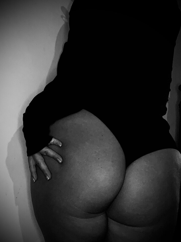 IMG_7949.jpeg - QueenOfSensuality