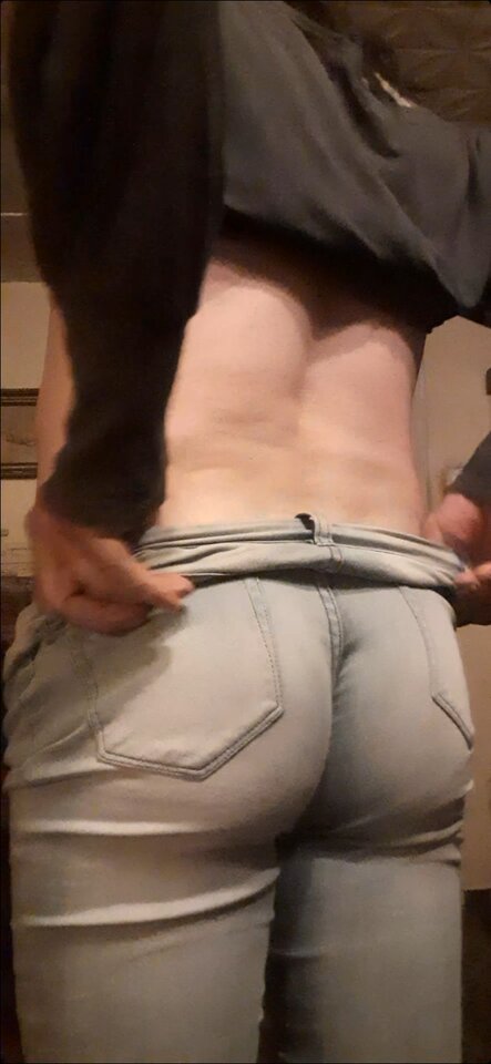 Screenshot_20240518-023459_Gallery.jpg - Anka098