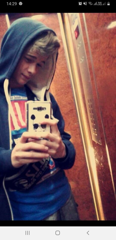 Screenshot_20240513-142931_Facebook.jpg - MRCHW420