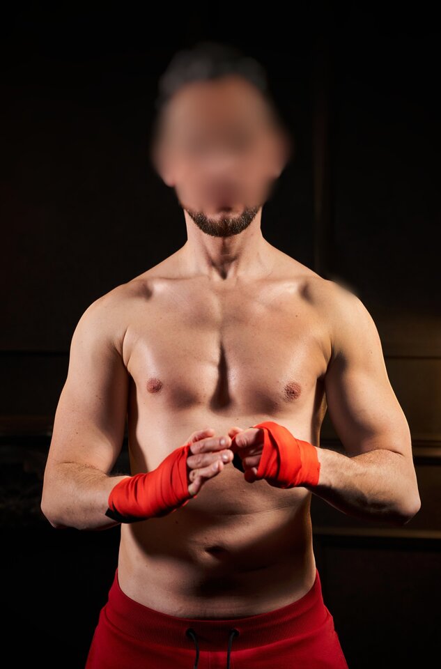 Point Blur_May192024_205348.jpg - Unique_couple_